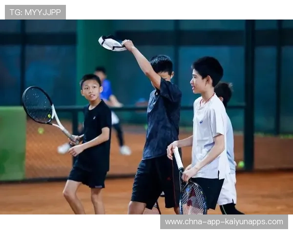 网球训练营线上课程化拓宽教学边界与受众